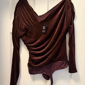 Express Draped  Velvet Long-Sleeve Bodysuit in Deep Brown